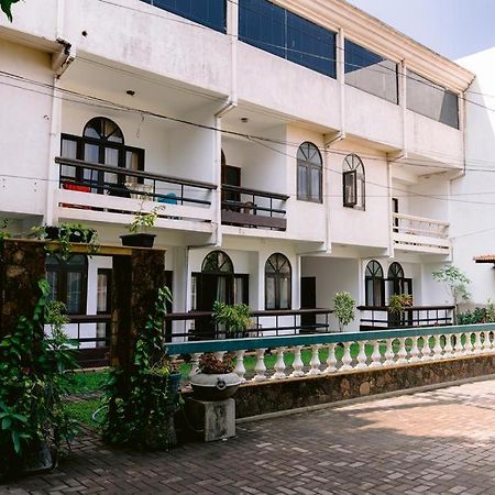 Romantic Garden Hotel Negombo Exterior photo