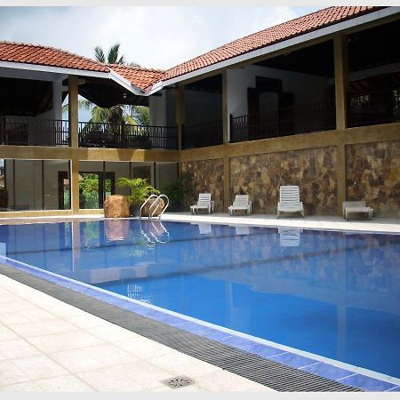 Romantic Garden Hotel Negombo Exterior photo