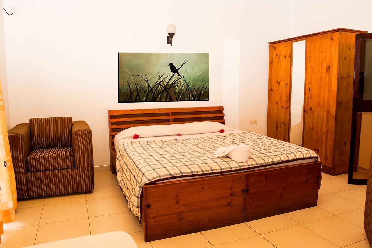 Romantic Garden Hotel Negombo Exterior photo
